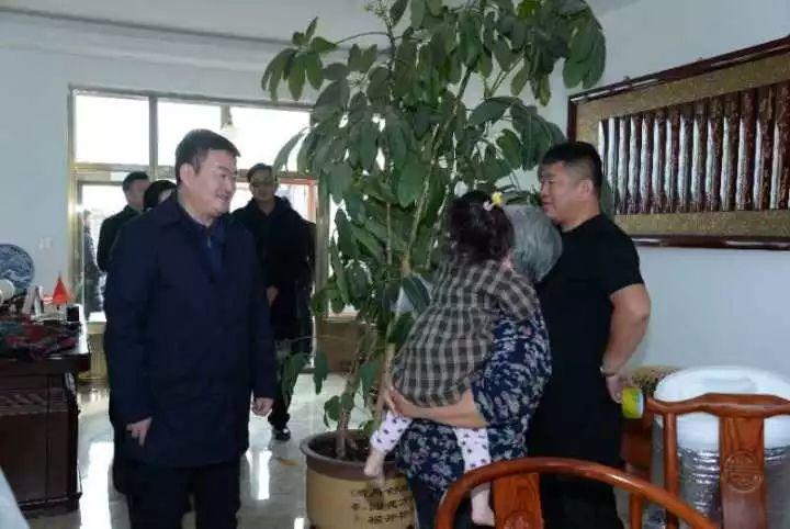 科尔沁街道最新领导